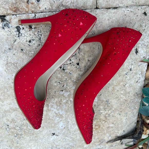 MARC FISHER Darrena Jeweled Velvet Red Heels 8.5 - Picture 6 of 14